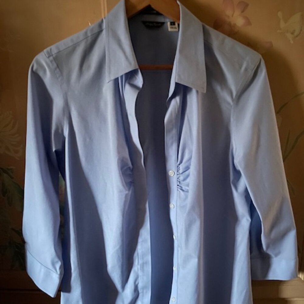 Eddie Bauer Blue Ruched Button Down Front 3/4 Sleeve Shirt Top Size L
